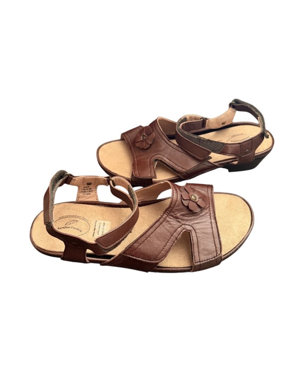 Barefoot Freedom Womens Leather Sandals With Floral Accent 9WW Moisture Wicking - Picture 2 of 8